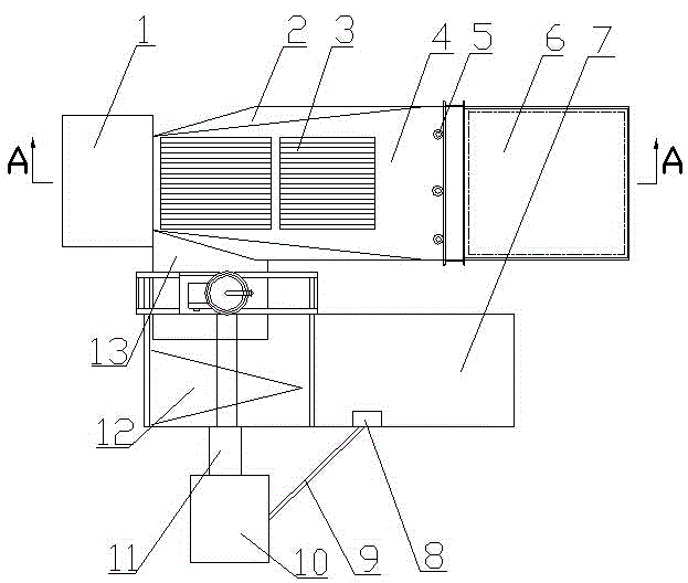 Vibration feeding device for crude ore desliming and dressing