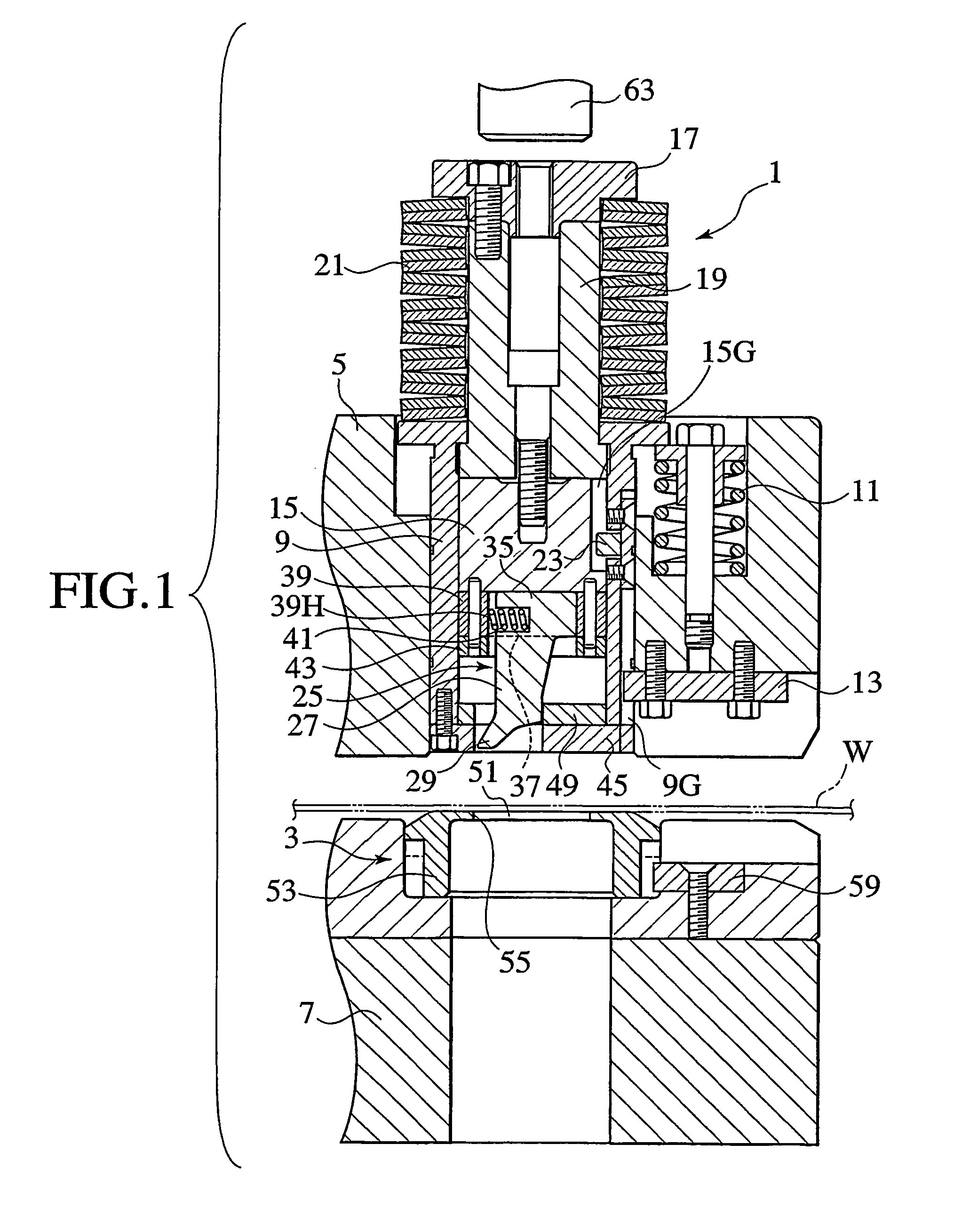 Method of processing formed product, and metal cope and metal drag used for the method