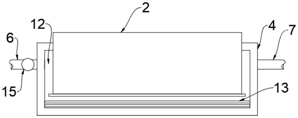 Aluminum trichloride reacting furnace with good air tightness and using method thereof