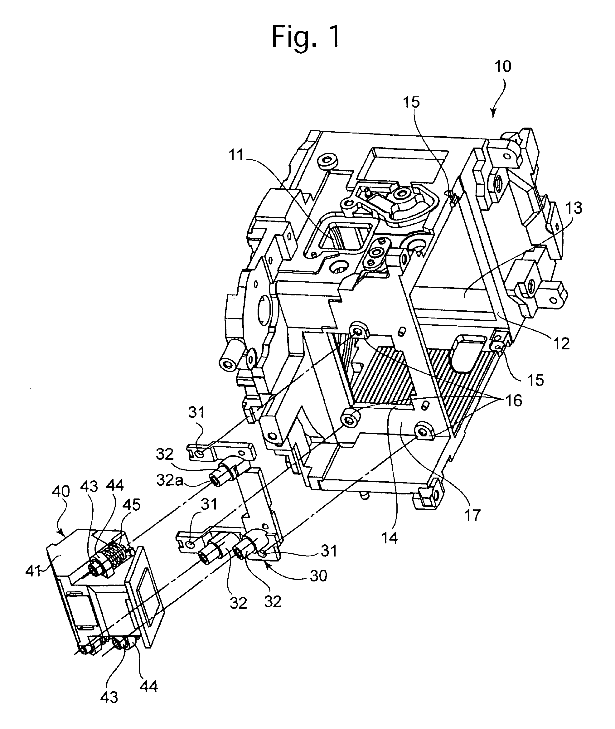 Fixing device for fixing an autofocus module to a mirror box of an SLR camera