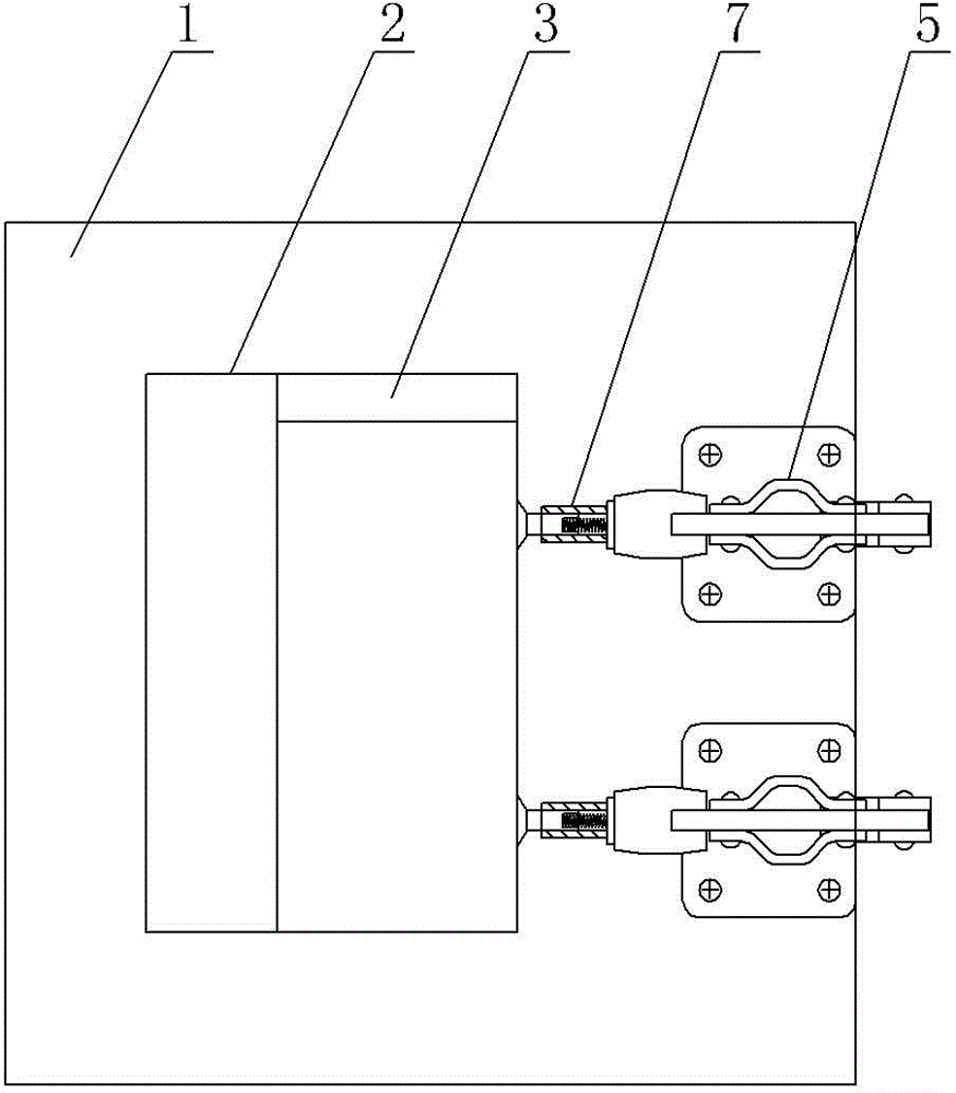 Welding fixture for metal plates