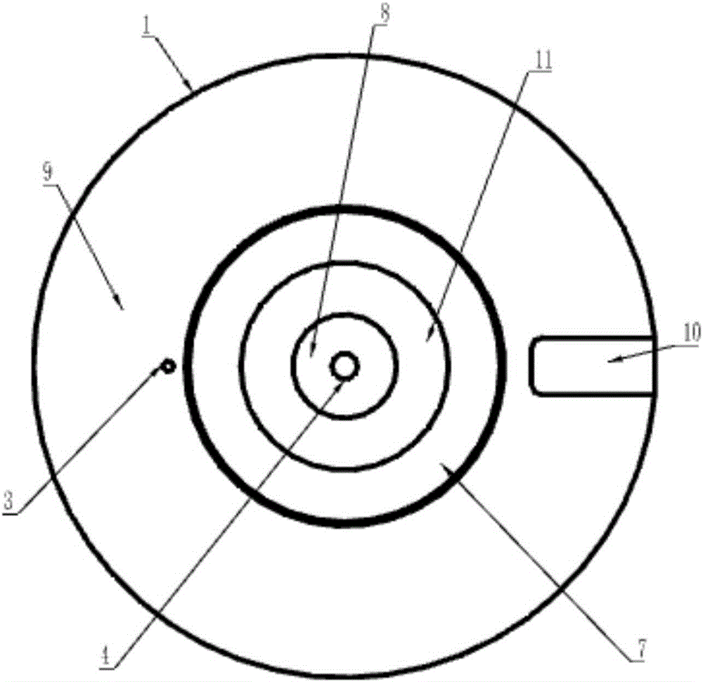 Photoetching vacuum clamp for perforated ceramic chip of thin-film circuit