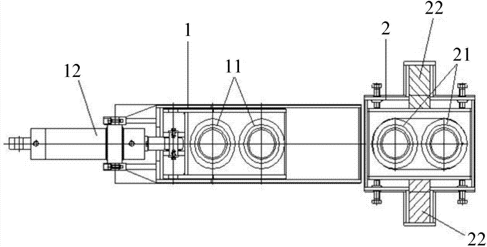 Pushing device used for mounting elevated frames and bridges and pushing method of pushing device