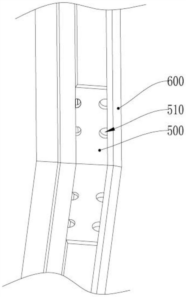 Photo frame corner punching device