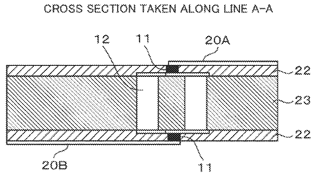 Multilayer Wiring Board and Differential Transmission Module