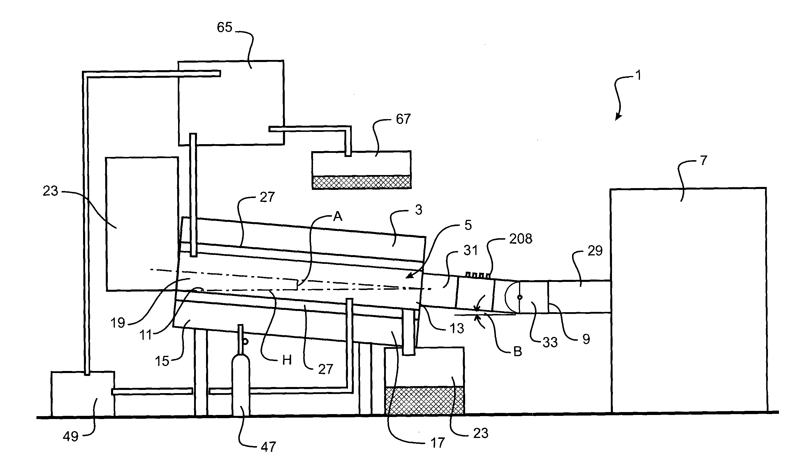 Apparatus and method for processing biomass