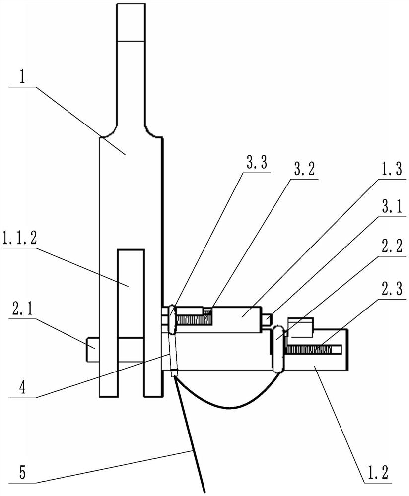 A special self-locking spreader for steel structure