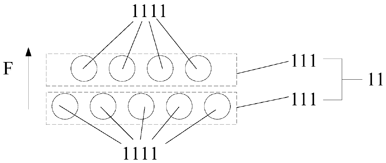 Multi-stage composite steam dehydration structure and heat accumulator