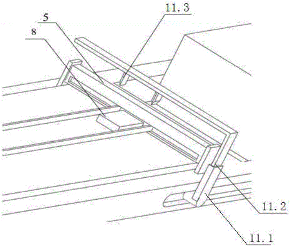 Disassembling method and apparatus for lithium battery shell