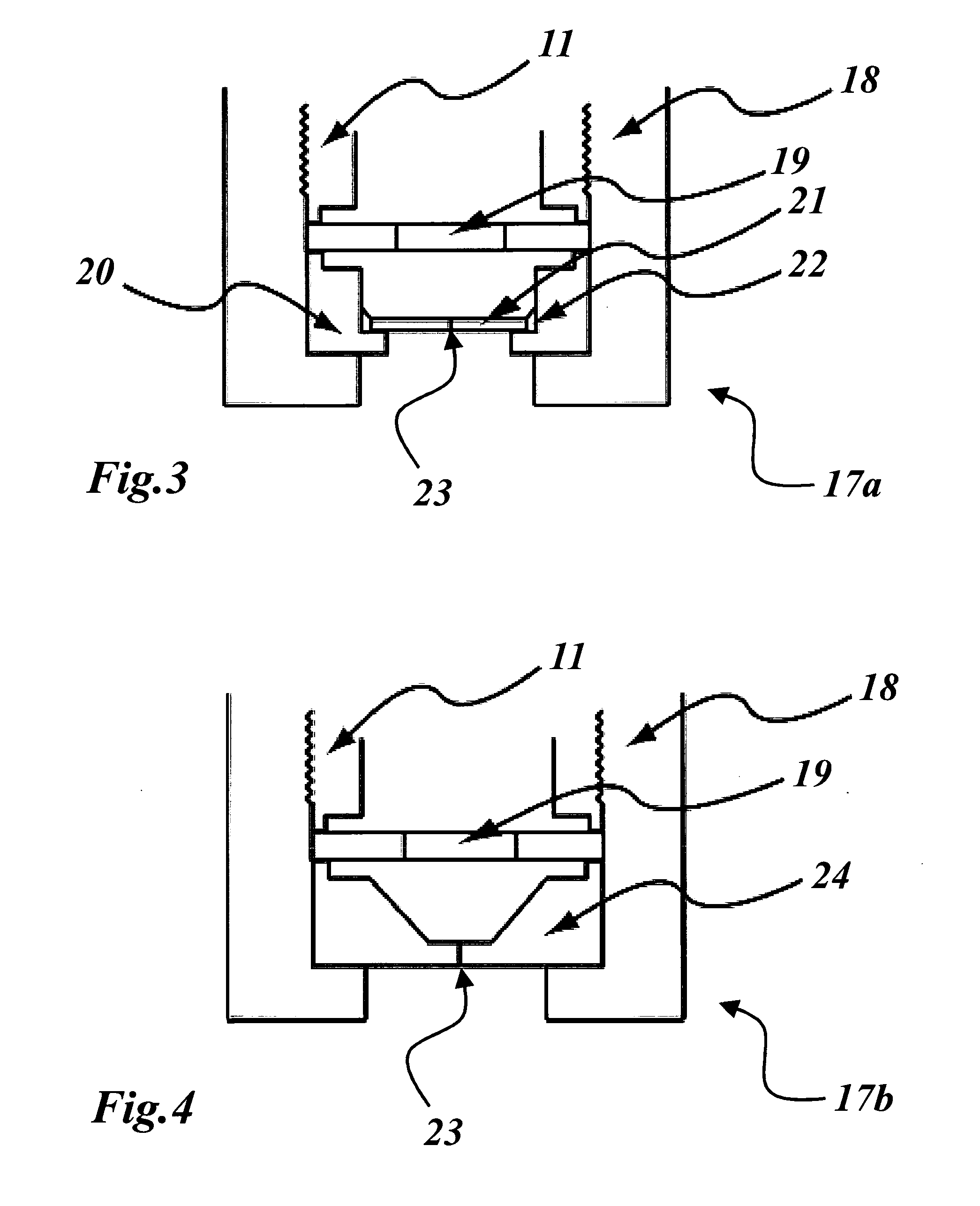 Droplet Dispensing Device and Light Source Comprising Such a Droplet Dispensing Device