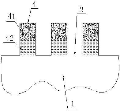 A method for forming multi-component alloy grinding discs with coarse grains on the surface