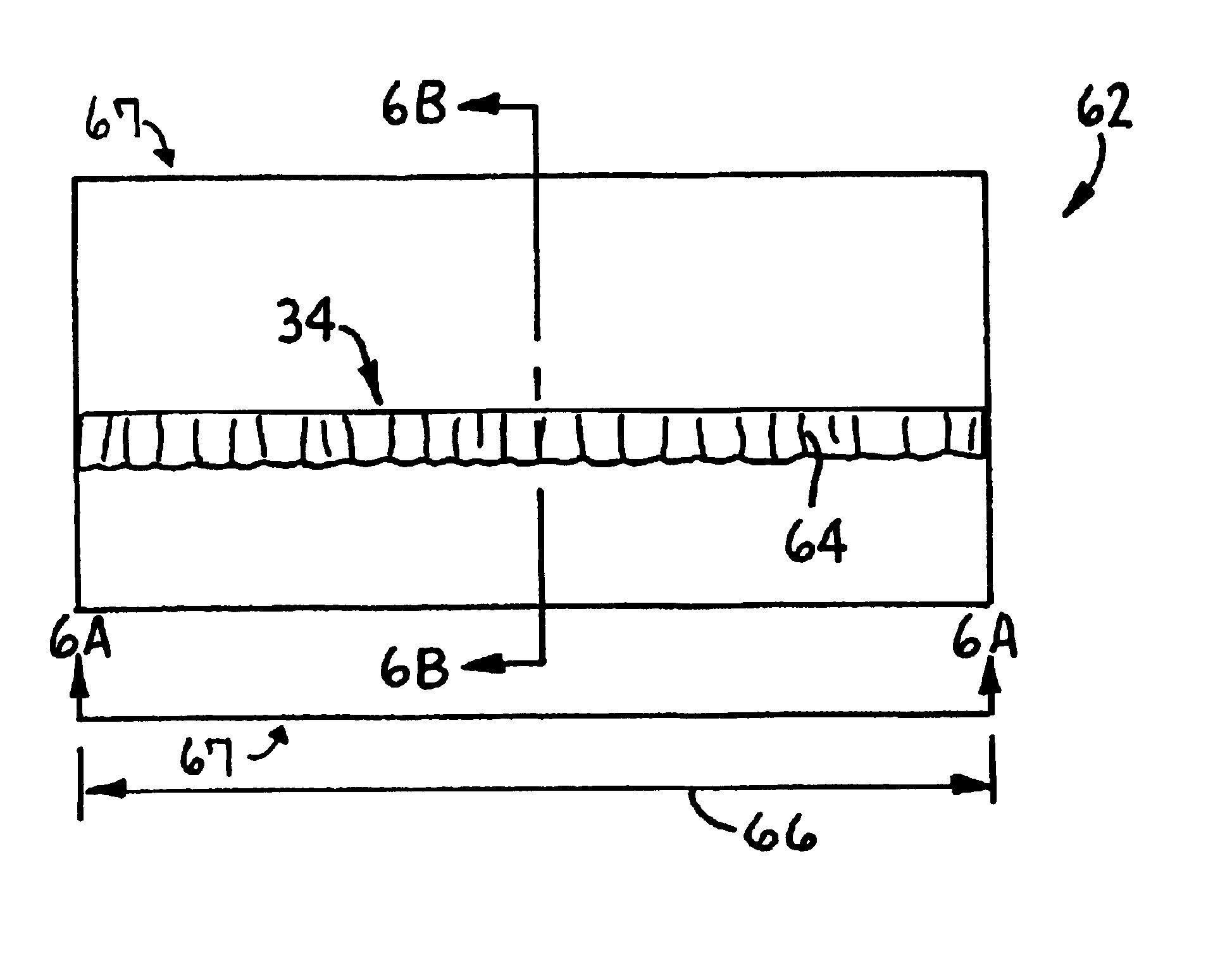 Wipes with a pleat-like zone along the leading edge portion