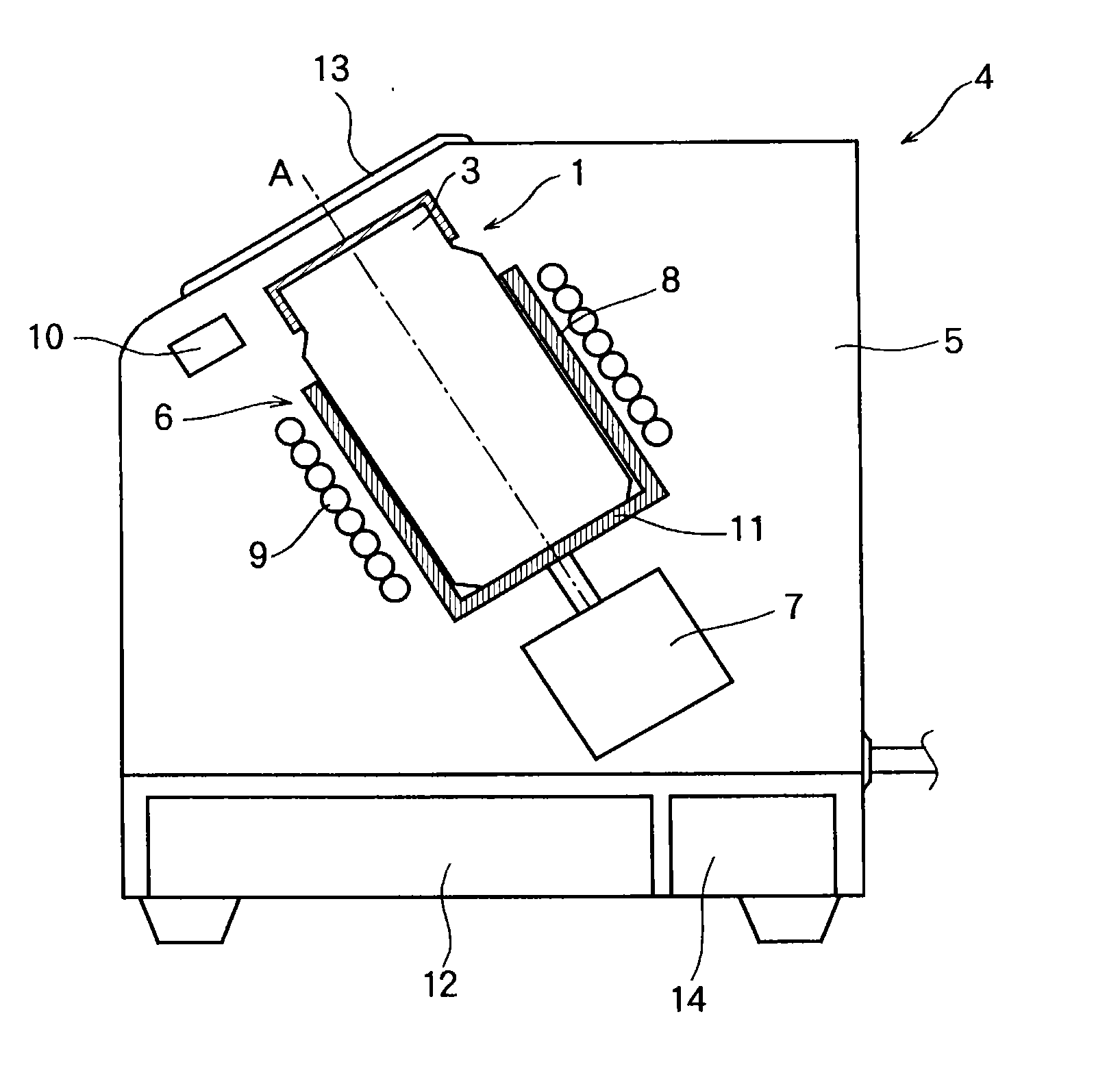 Induction heating apparatus for a beverage can