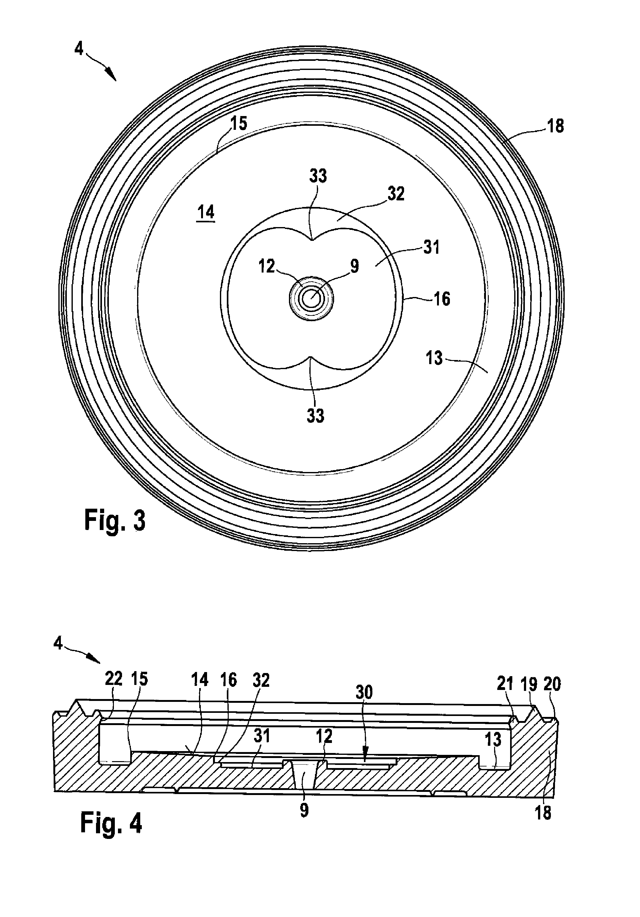 Pressure relief valve for a packaging container