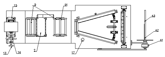 Aluminum foil roll slitting and stretching machine and matching aluminum foil roll processing method