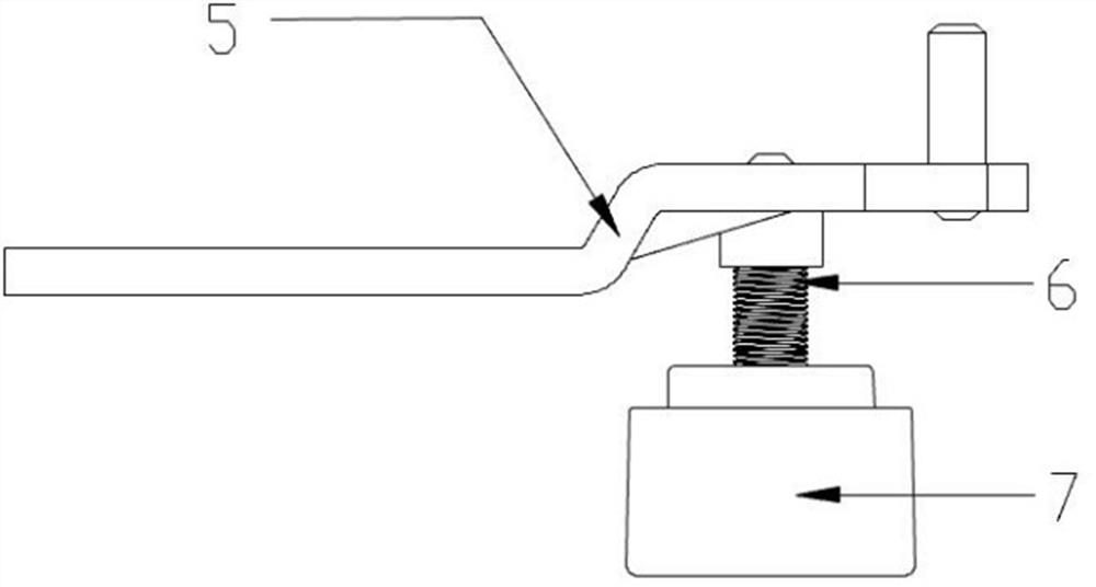 Shock absorption adjusting device and refrigerator with shock absorption adjusting device