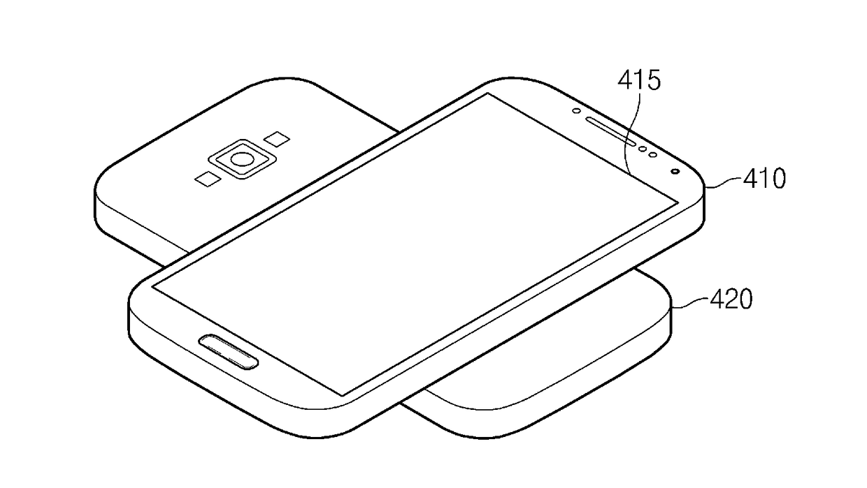 Device for performing wireless charging and method thereof