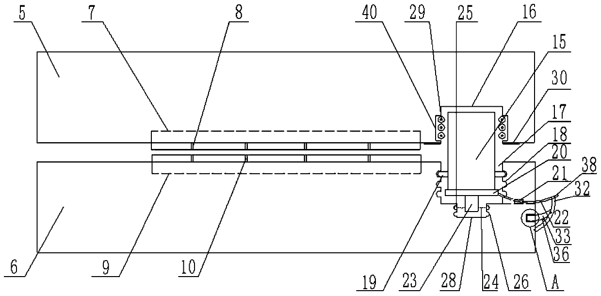 Aluminum skimming-free thoroughly-cut neatly-folded aluminum foil processing device