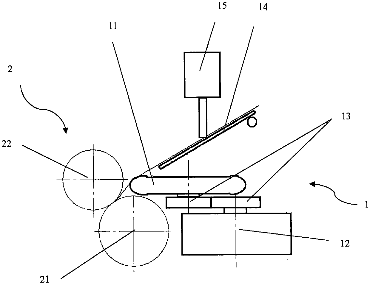 Wheel disc type false twist compact spinning device with broken-end breakpoint control function