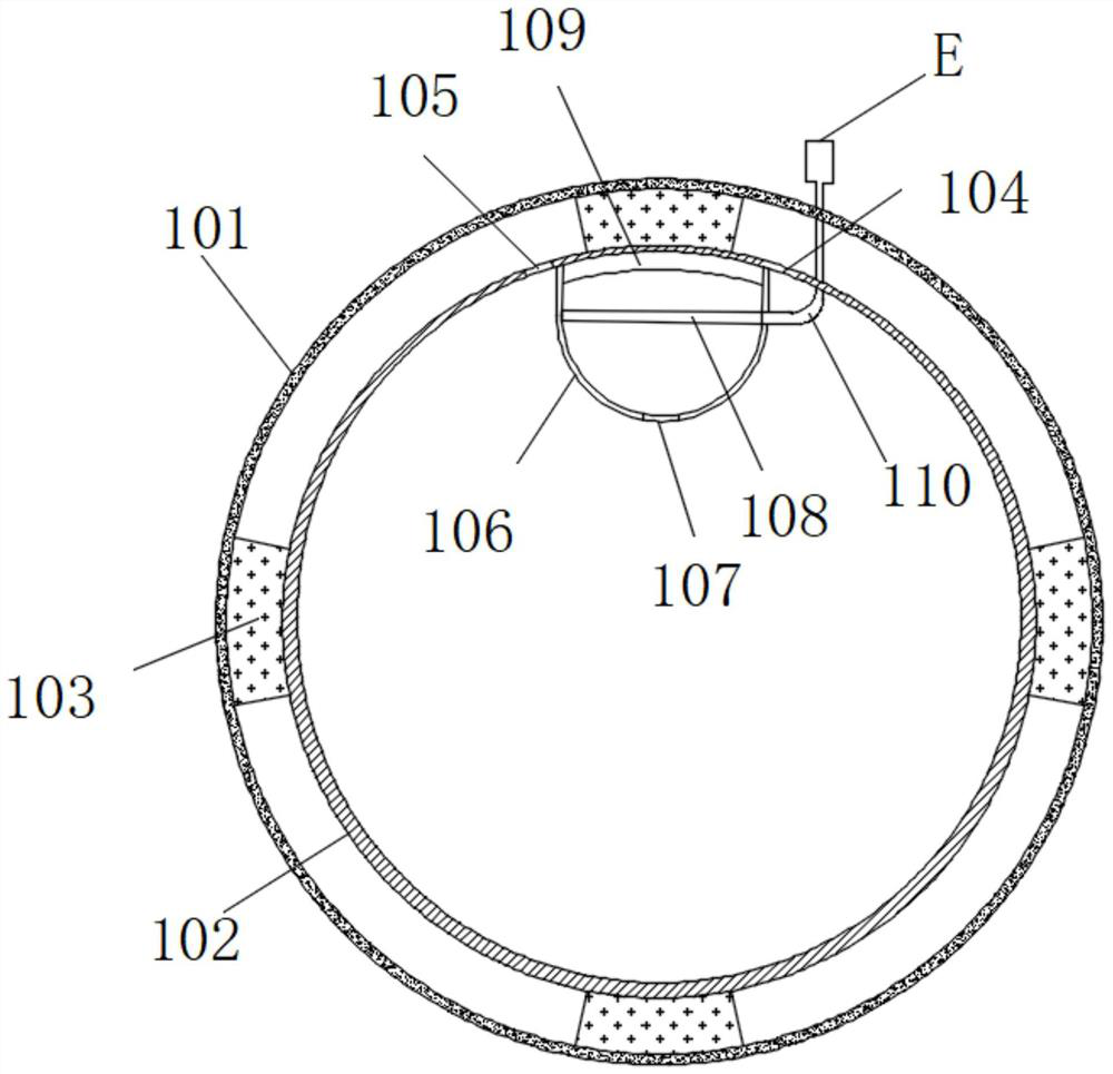 High-pressure water storage tank with small heat influence in arid region