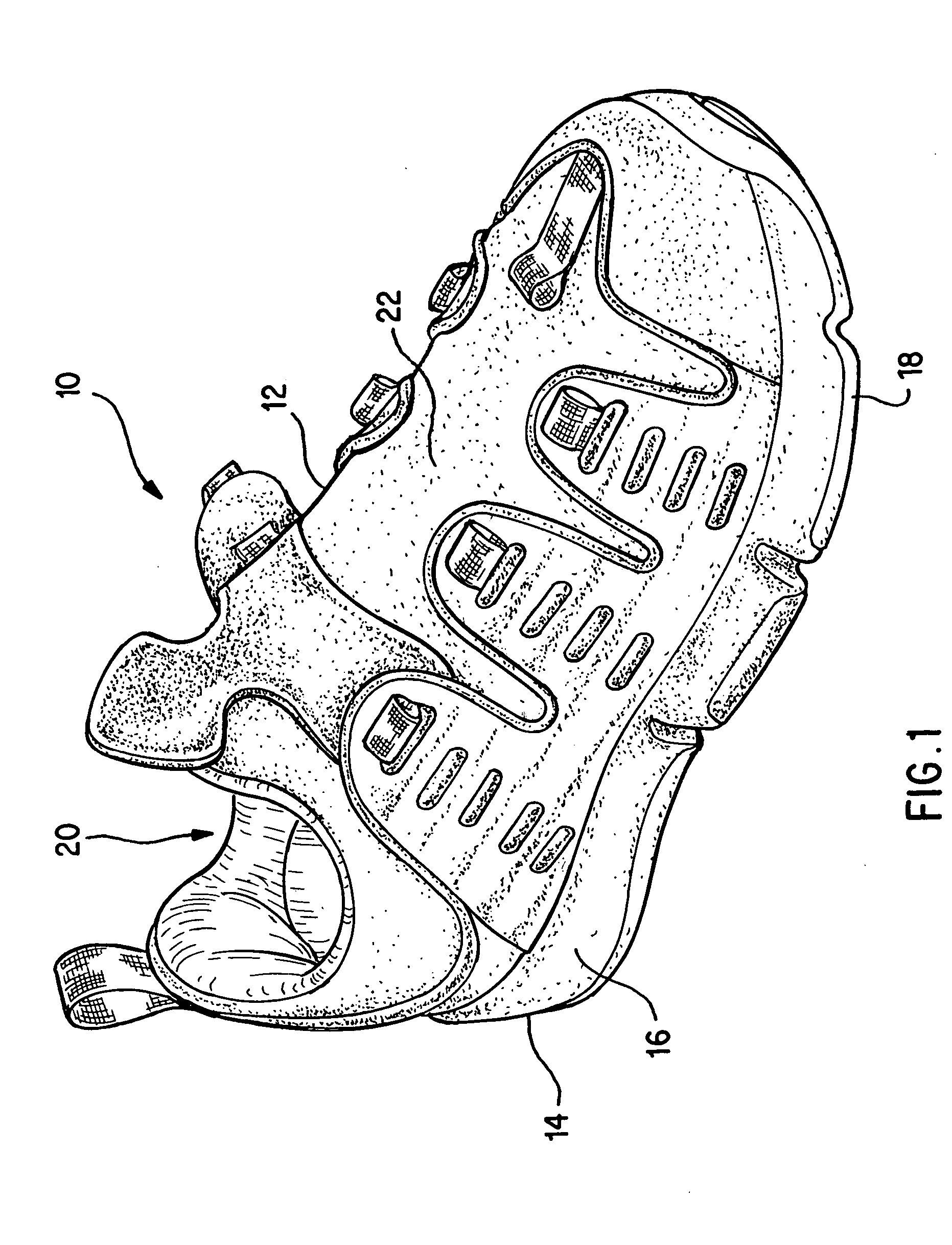 Footwear with longitudinally split midsole for dynamic fit adjustment