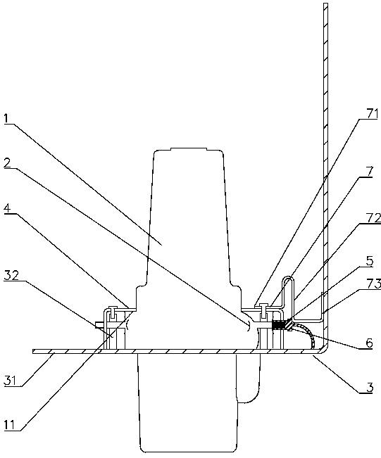 Potential indicator lead structure of enclosed switchgear