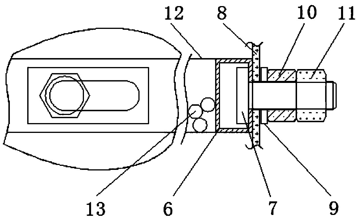 Efficient carbon raw material screening linear sieve