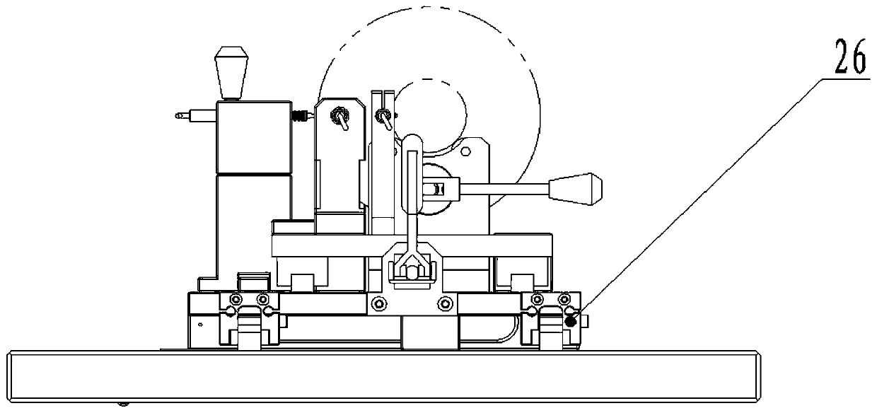 Positioning device and positioning method for detection of runout of stepped shaft