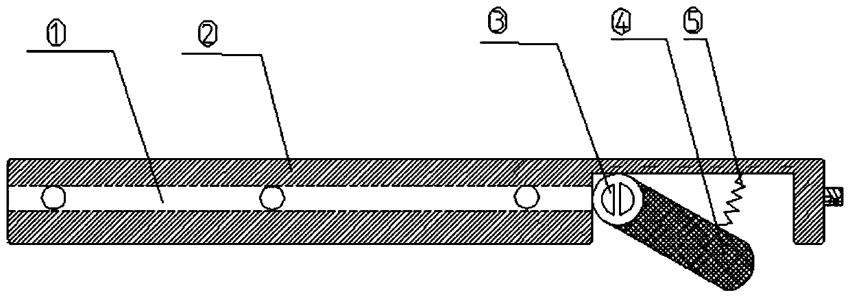 Water dispenser tray containing water leakage detection device