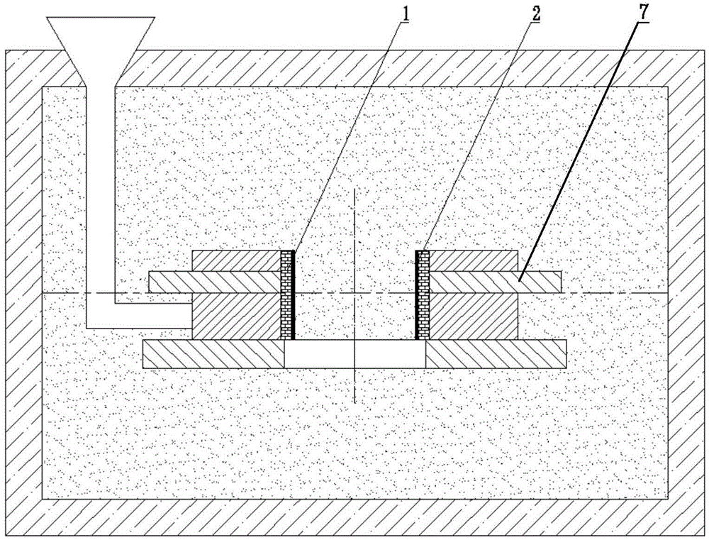 Cold punched die and manufacturing method thereof