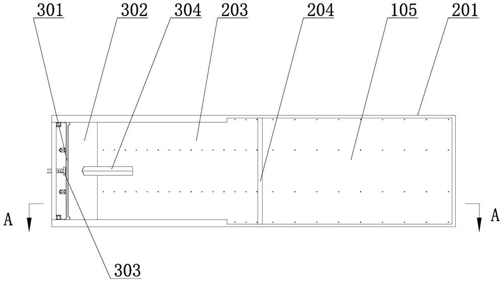 Two-stage linkage rolling and sliding discharging device for self-discharging semitrailer