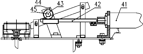 Automatic feeding machine for lighters