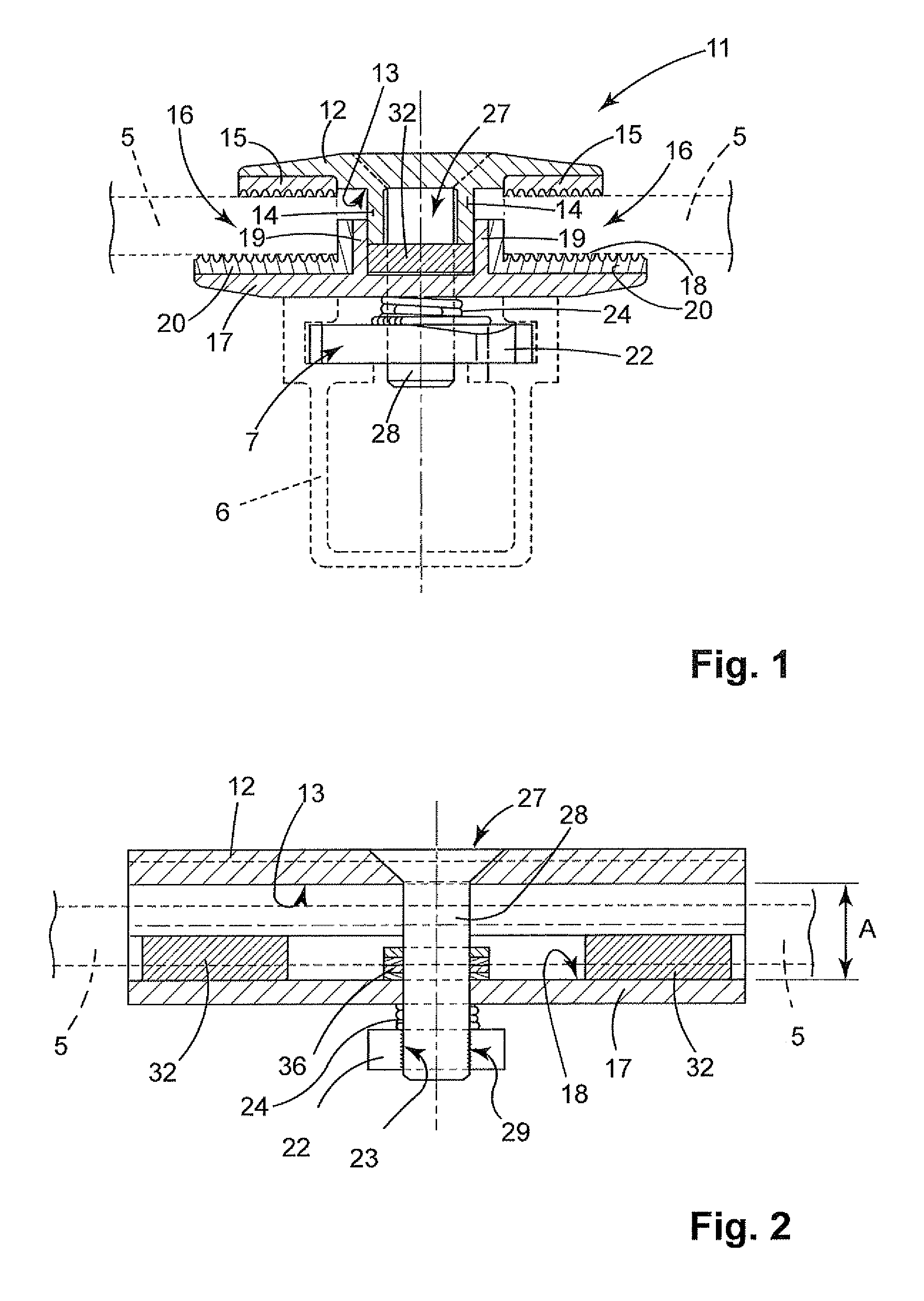 Mounting device for securing plate-shaped elements