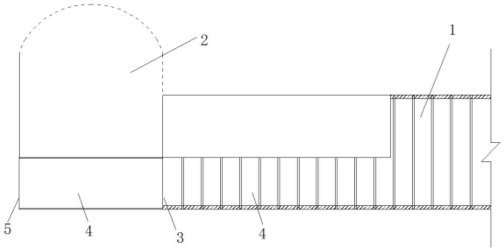 Vertical jacking construction method for tunnel inclined shaft entering main tunnel