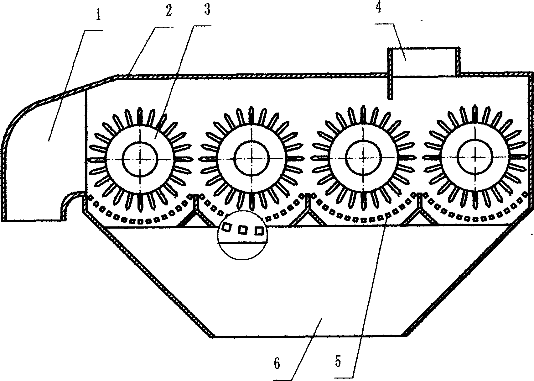 Cotton cleaning mechanism and constituted cotton-picker