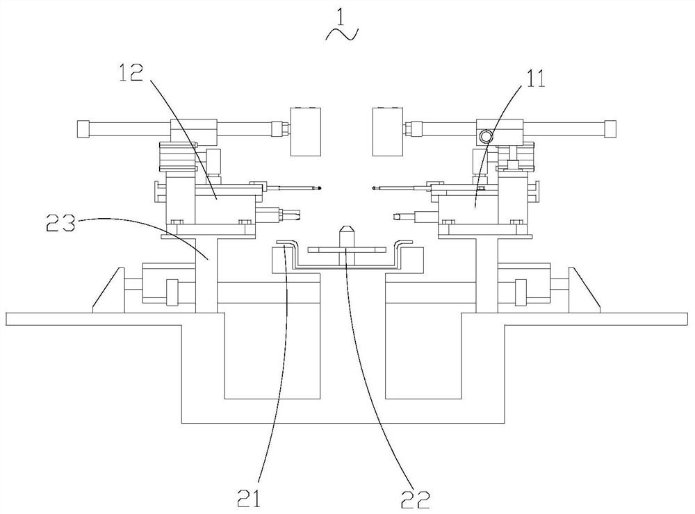 Metering error automatic verification system for multi-type three-phase electric energy meter