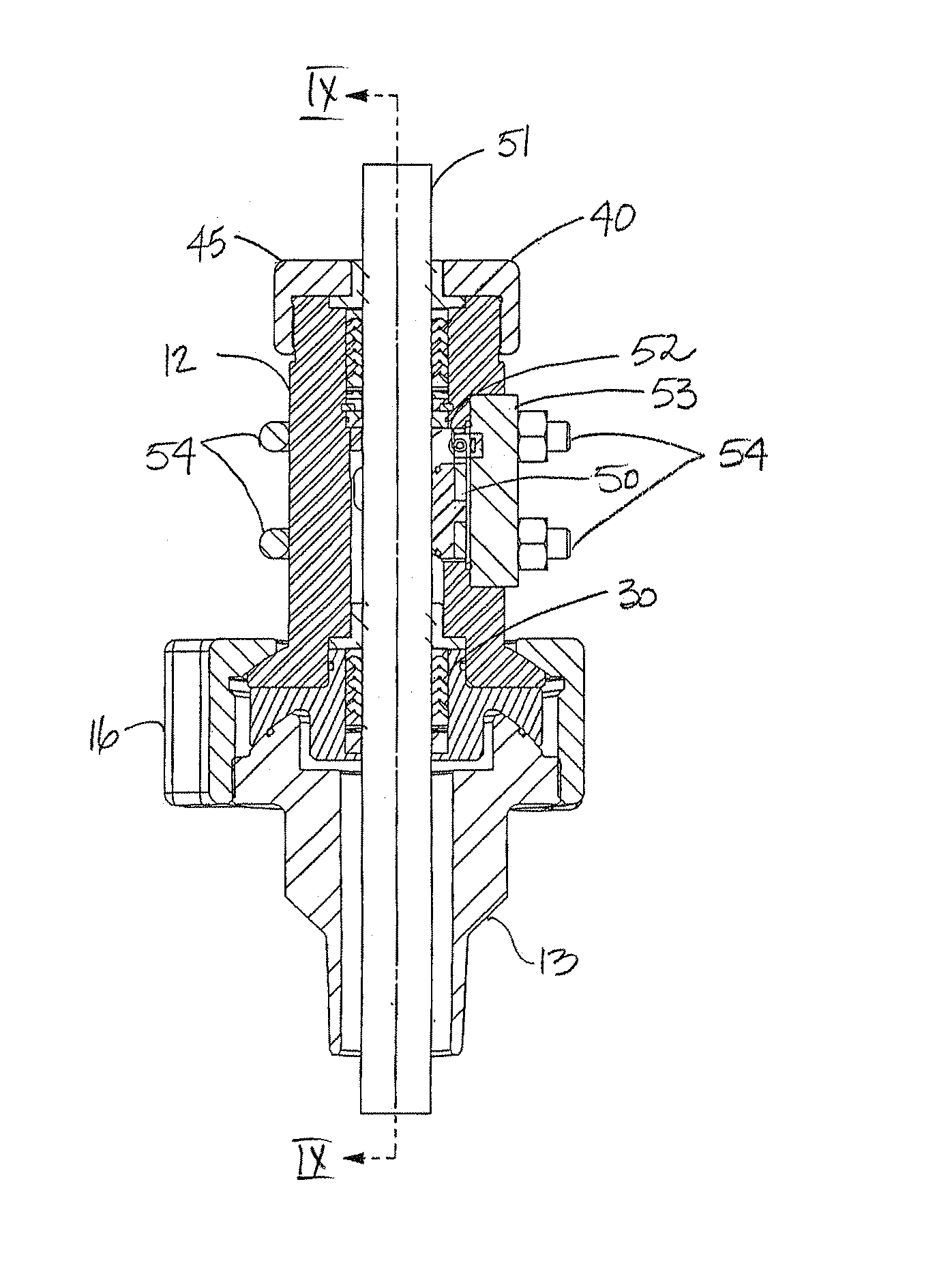 Self-aligning stuffing box