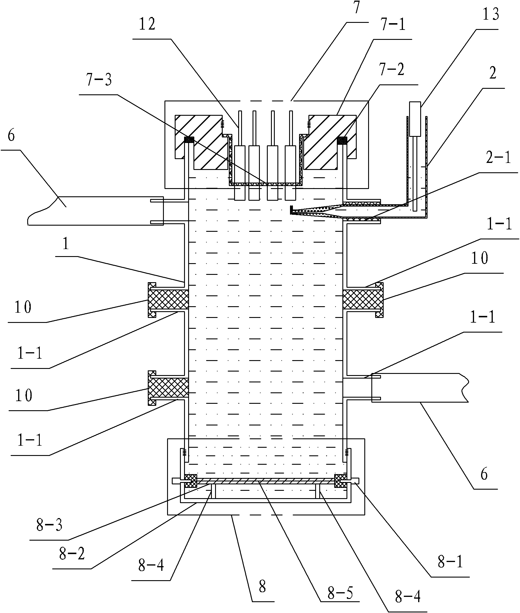 Electrochemical testing device provided with array electrodes, reference electrode and circulation system