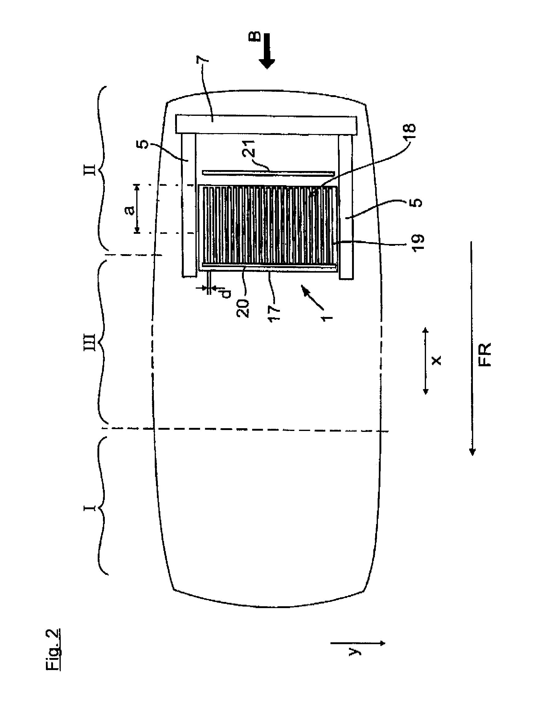 Vehicle with traction battery capable of absorbing crash energy