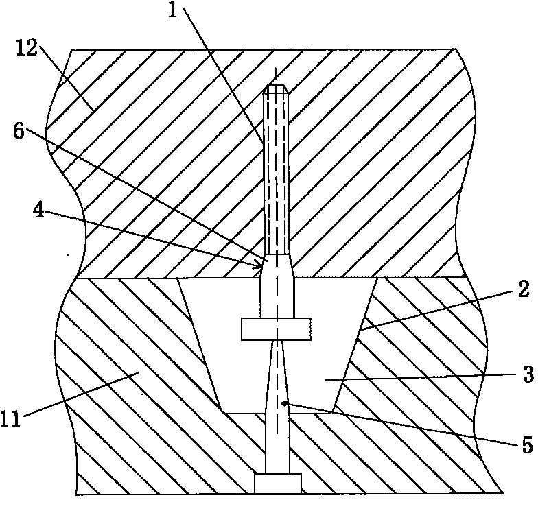 Precision anti-aluminum running die-casting device