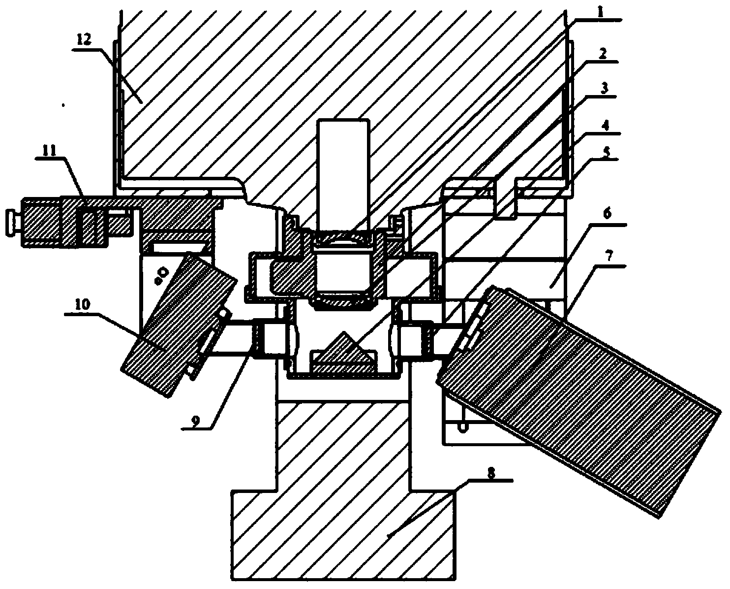 Device capable of achieving turbulence profile laser radar image surface temperature drift compensation