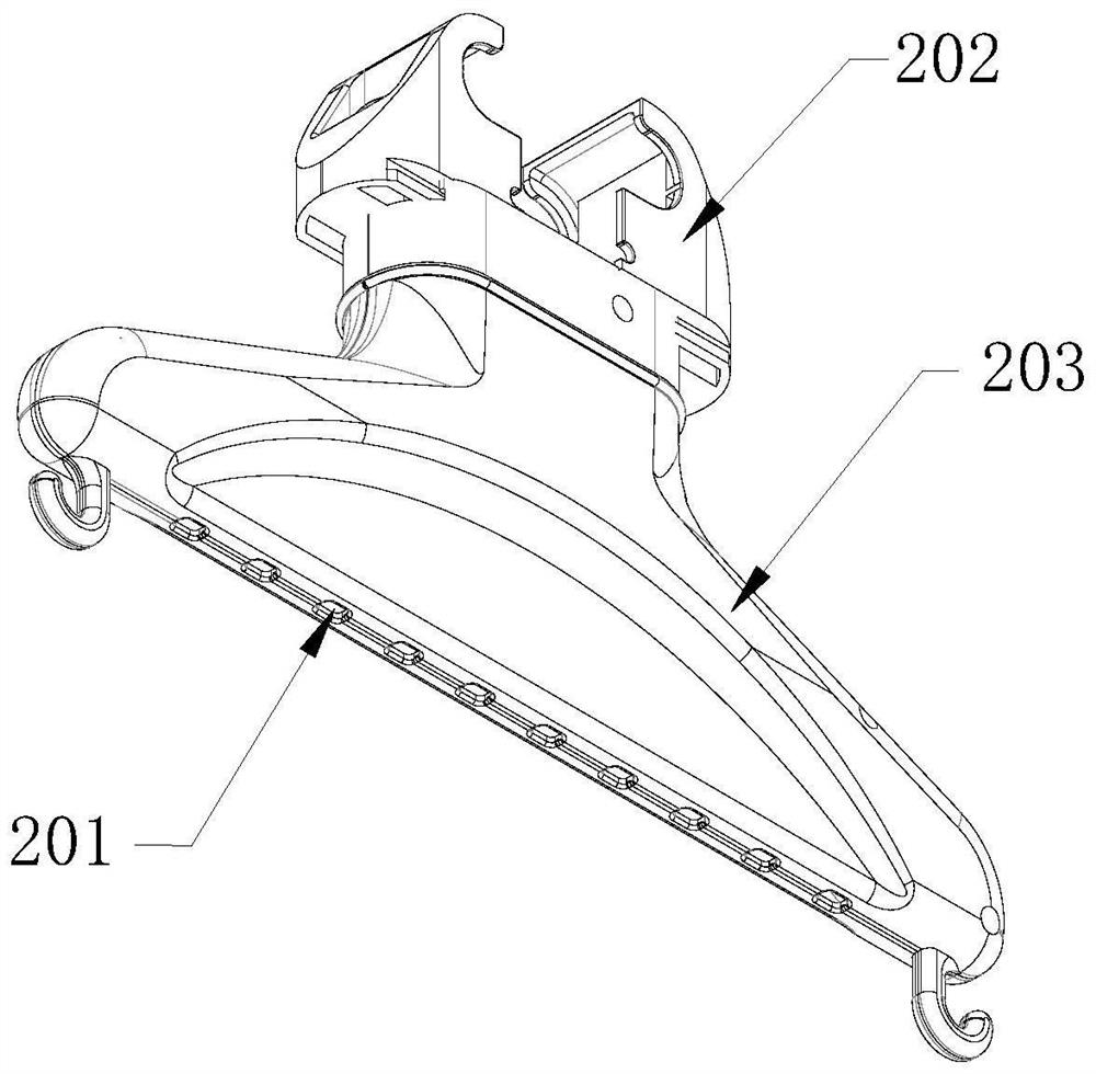 A method for realizing the connection between a clothes hanger and a clothes drying pole and a snap-fit ​​clothes hanger