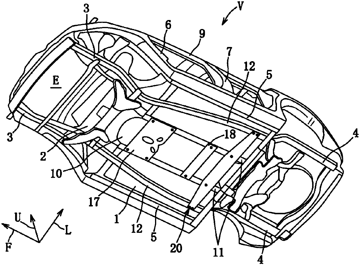 Reinforcing structure of vehicle body