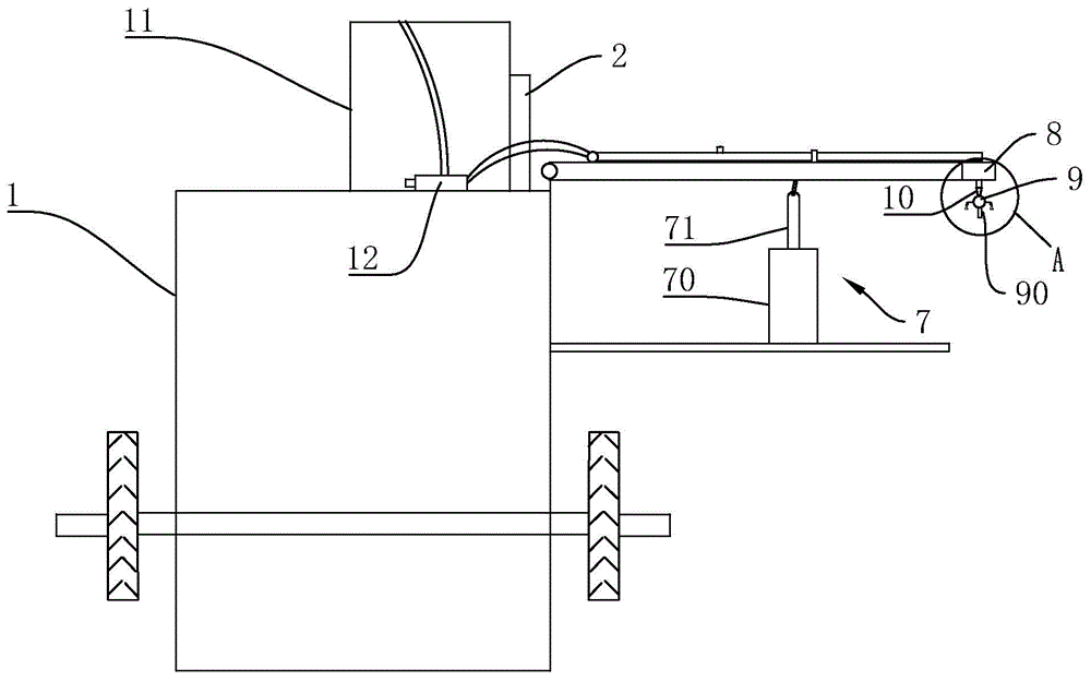 Fertilizer spraying device for saline-alkali soil