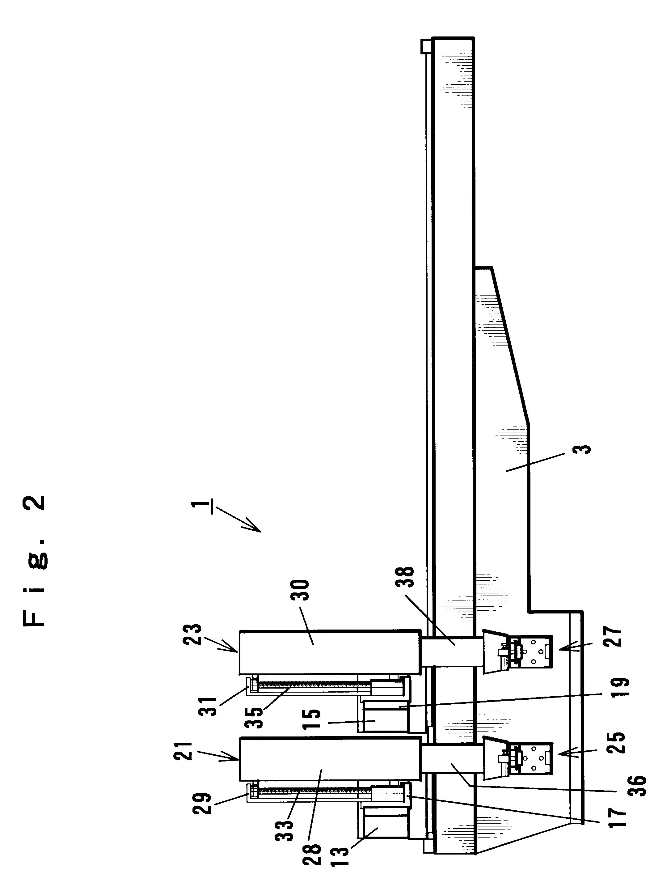 Removal apparatus for molded product and method for removing molded products