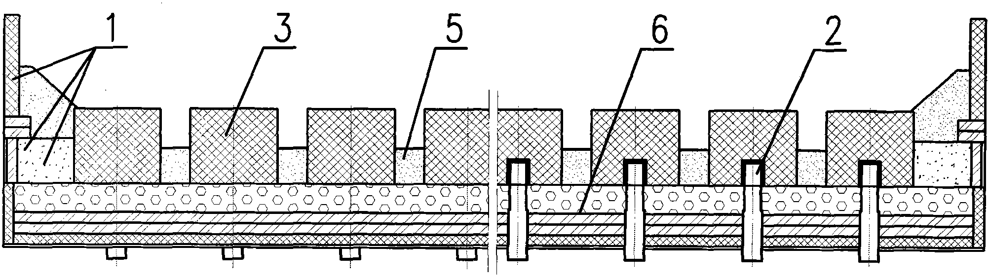 Slot base aluminium electrolysis cell cathode structure