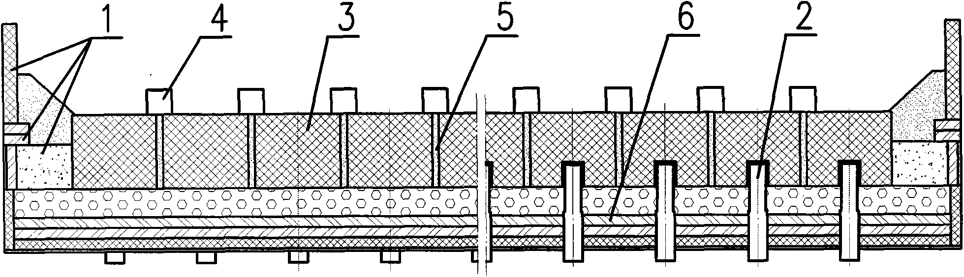 Slot base aluminium electrolysis cell cathode structure