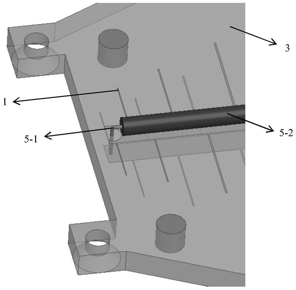 Low Profile Ultra Wideband Log Periodic Antenna Element