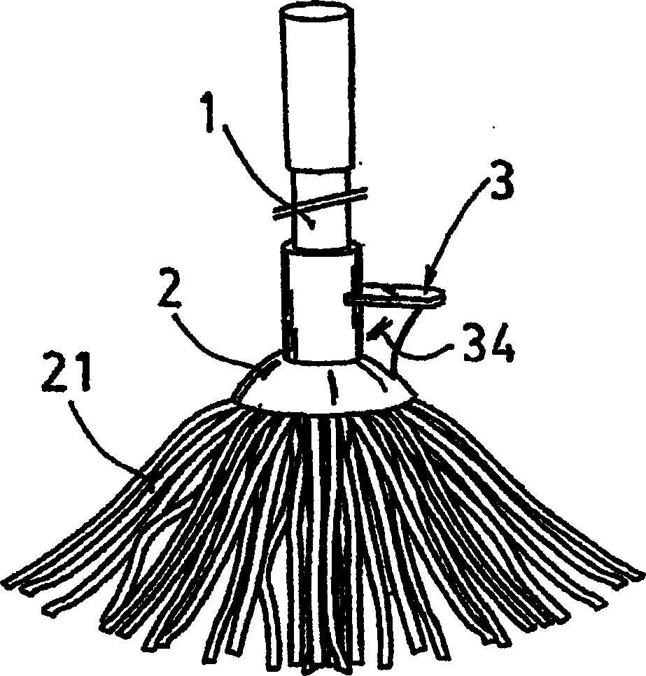 Foot lever for wringing out a mop