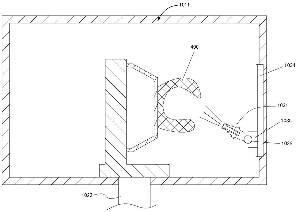 Resin removing device and removing method thereof